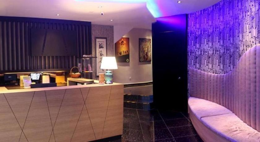 Rock & Roll Hotel Klang Ngoại thất bức ảnh