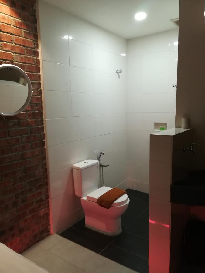 Rock & Roll Hotel Klang Ngoại thất bức ảnh