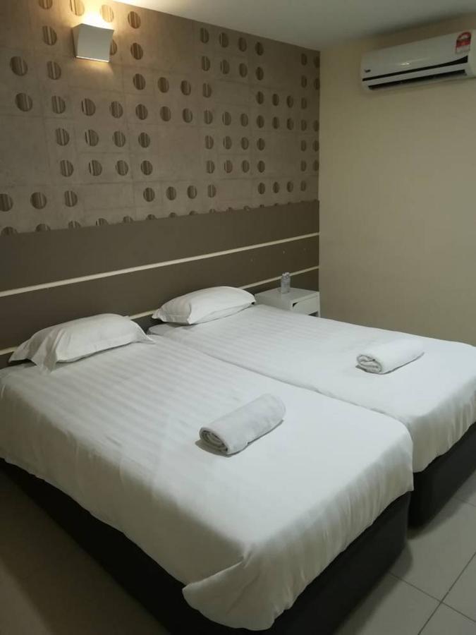 Rock & Roll Hotel Klang Ngoại thất bức ảnh