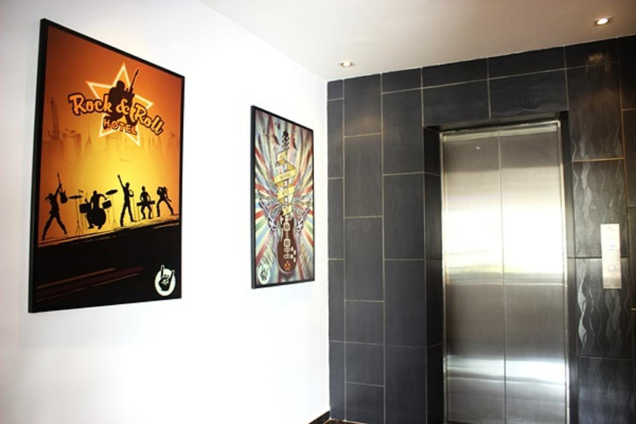 Rock & Roll Hotel Klang Ngoại thất bức ảnh