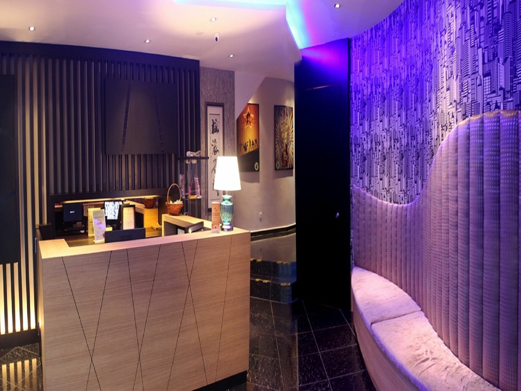 Rock & Roll Hotel Klang Ngoại thất bức ảnh