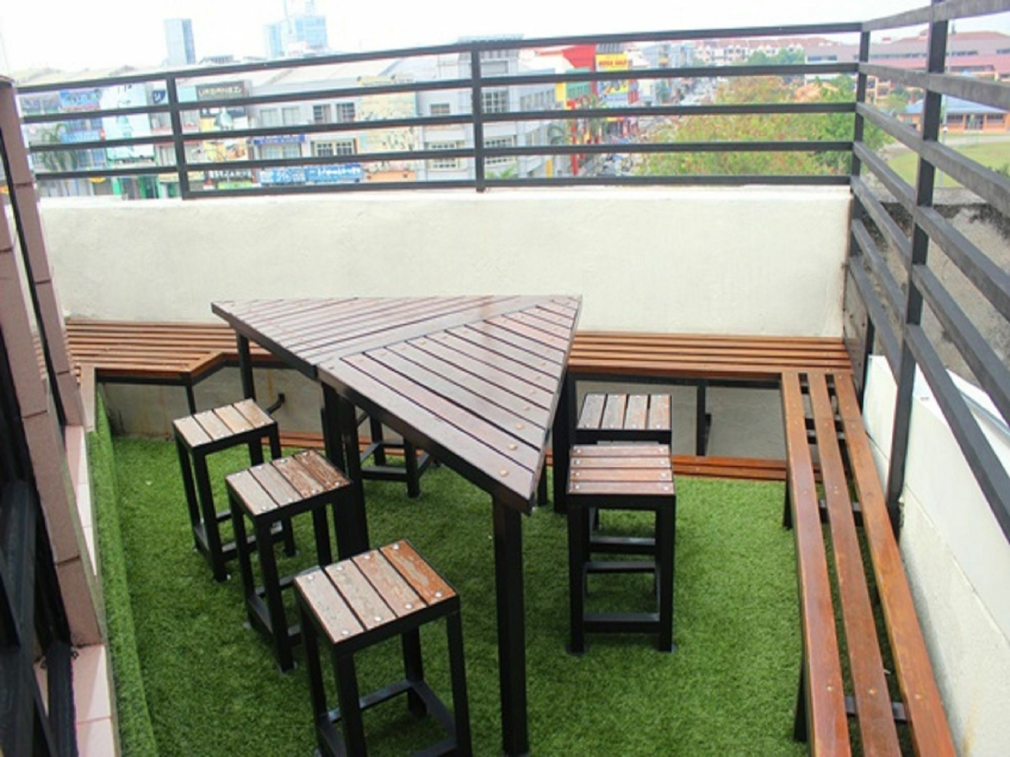 Rock & Roll Hotel Klang Ngoại thất bức ảnh