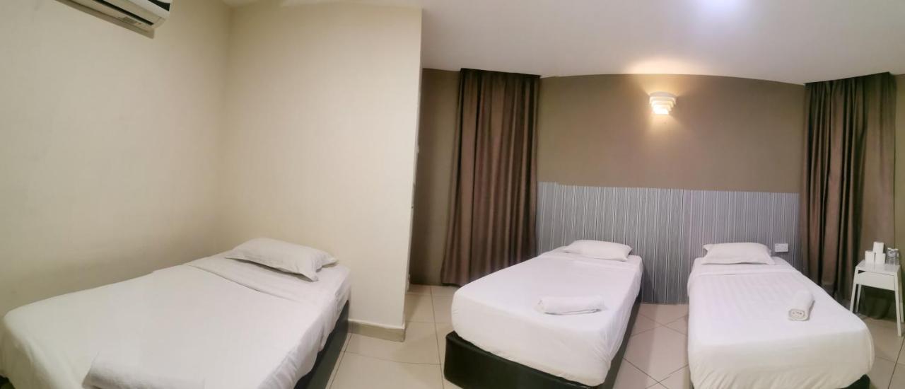 Rock & Roll Hotel Klang Ngoại thất bức ảnh